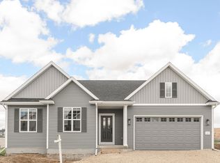 711 Indigo Ln, Waunakee, WI 53597