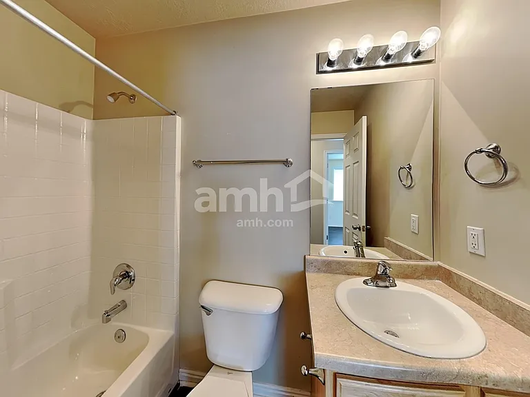 8553 S 6430 W — Photo 14