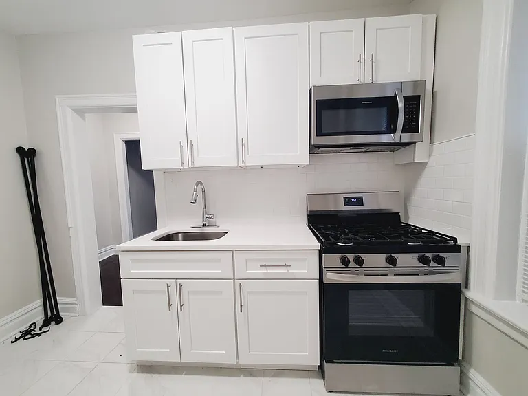 317 Union St #B2 — Photo 1