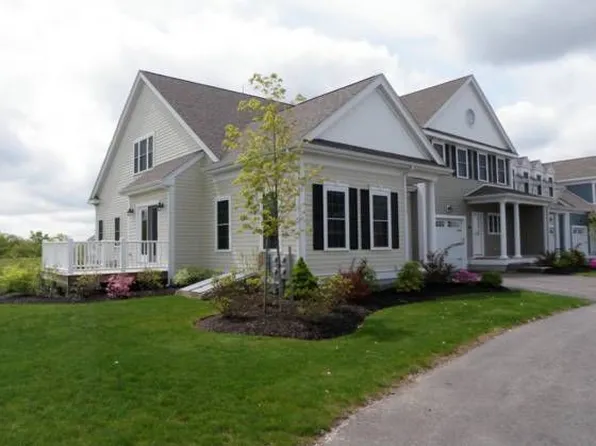 81 Meetinghouse Rd, Norfolk, MA 02056