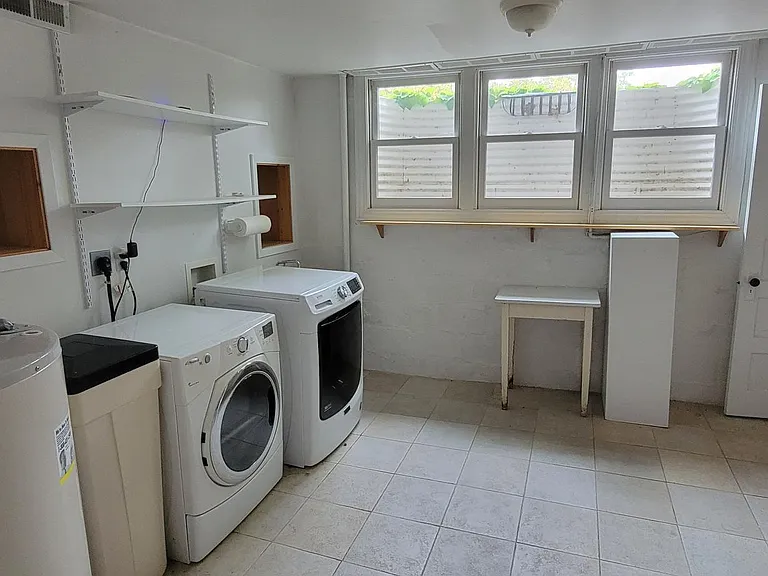 19101 Delton Ave — Photo 63
