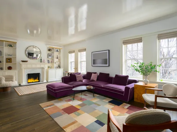 1 Lexington Avenue 3B image 1 of 11