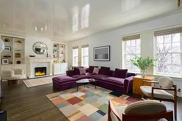 1 Lexington Avenue, #3B