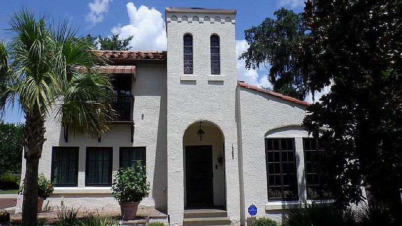 1st image of 1565 Orange Ave