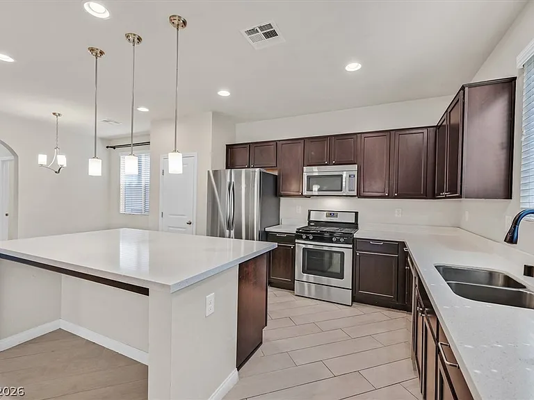 719 Orchard Course Dr — Photo 11
