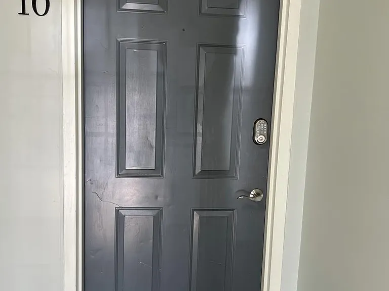 9387 Horse Castle Ct #810 — Photo 3