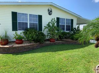 135 Lantana Cir, Parrish, FL 34219