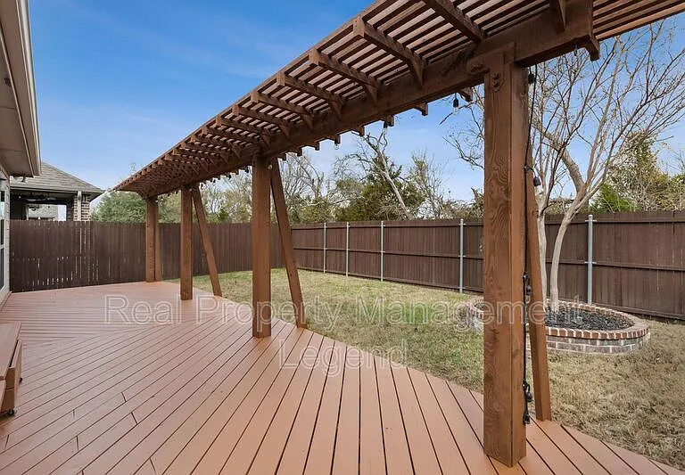 812 Gray Fox Dr — Photo 26