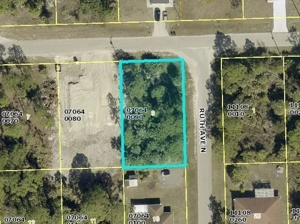 3301 53rd St W, Lehigh Acres, FL 33971
