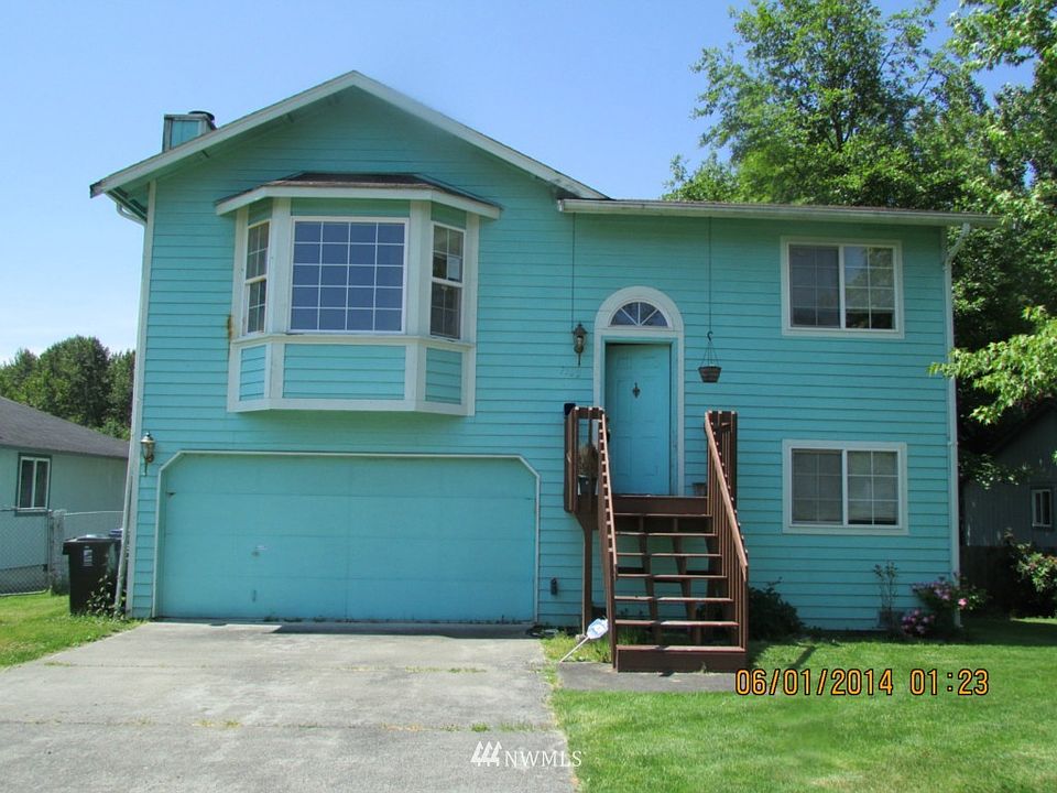 1st image of 7522 E E Street