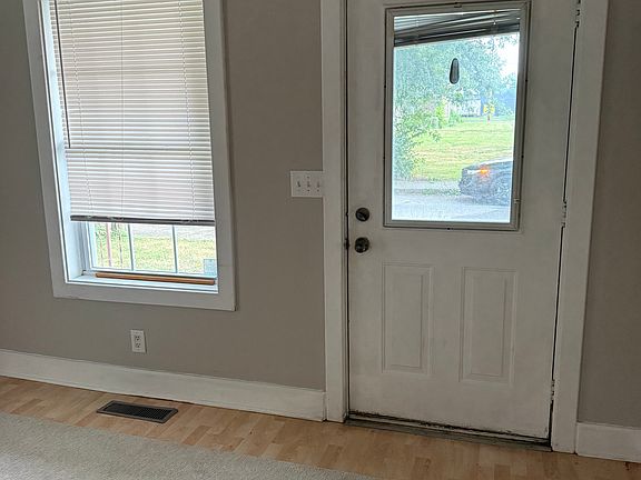 5th image of 1522 Saulcy St