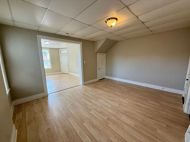 2826 Nebraska Ave — Photo 5
