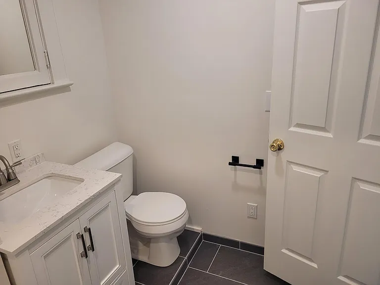 311 Jefferson Rd #A — Photo 17