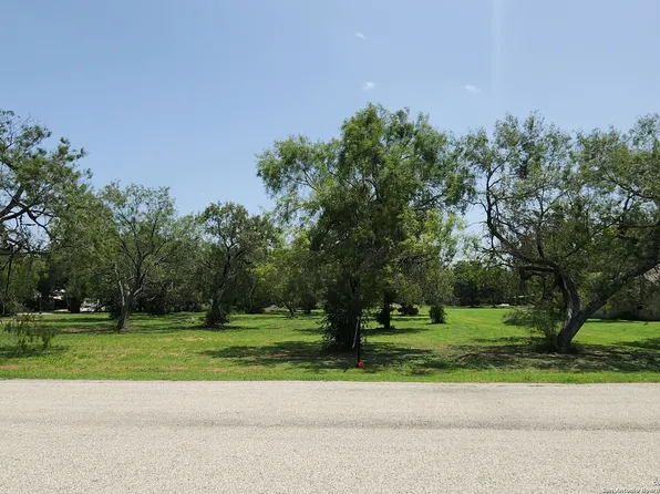 1114 Church View Drive LOT 4, St Hedwig, TX 78152