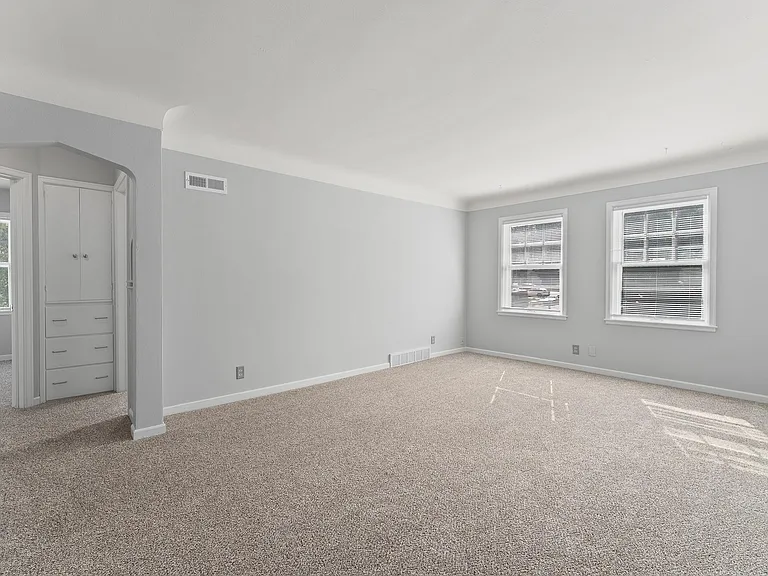 1110 S Main Ave #UPPER — Photo 6