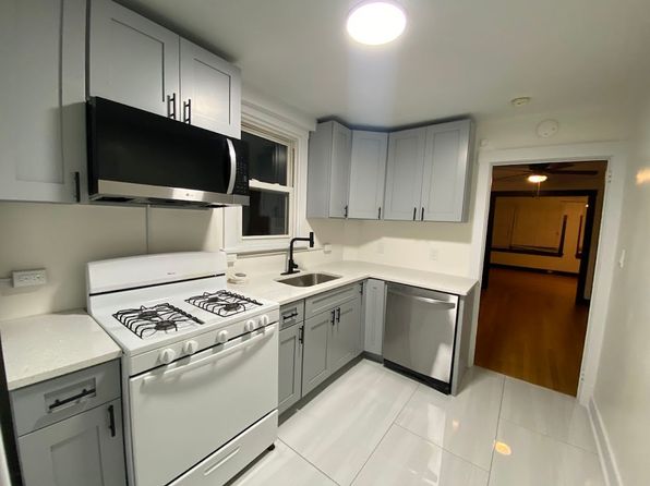 142 Comrie Ave APT 1