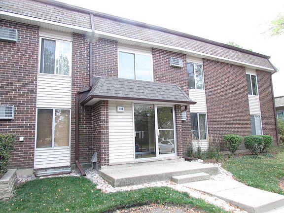 2nd image of 1105 Miller Ln APT 207