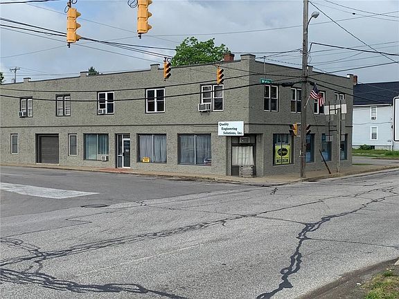 3rd image of 405 Water St