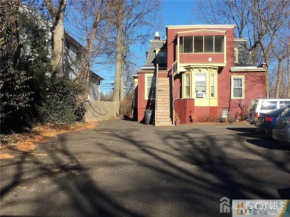207 Woodbridge Ave, Metuchen, NJ