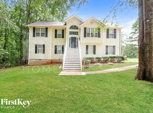 83 Huntington Ct, Newnan, GA 30265