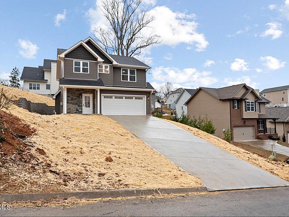3rd image of 3825 Highview Ln
