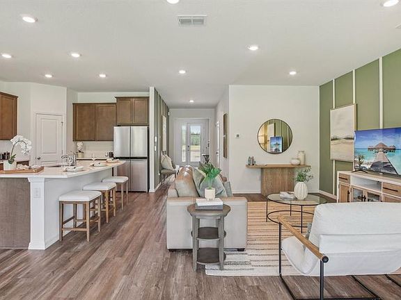 7th image of this home
