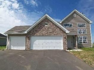 3670 Golden Eagle Dr, Beloit, WI 53511