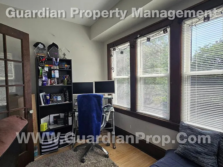 3528 Bloomington Avenue — Photo 4