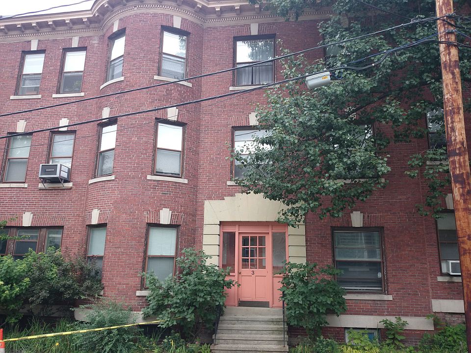 2nd image of 3 Netherlands Rd #C