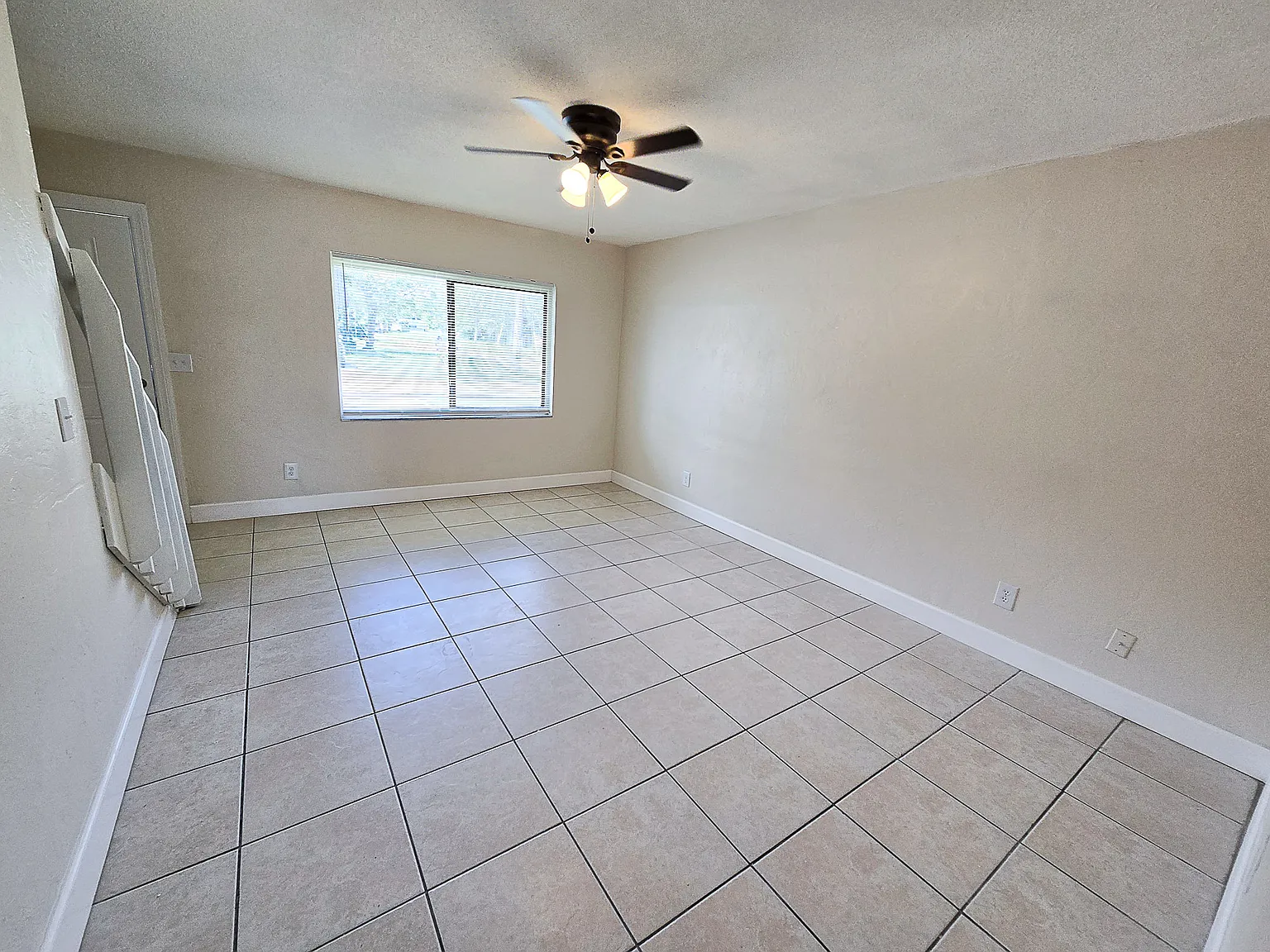 2 bed, 1.5 bath, 1070 sqft, $1,500 — Photo 4