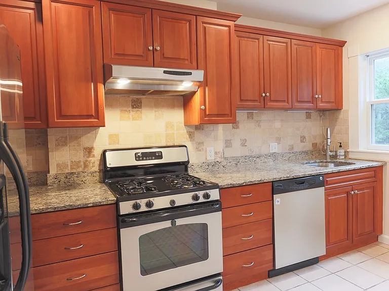 79 Jason St #79 — Photo 20