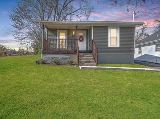 1105 Miller St, Johnson City, TN 37604