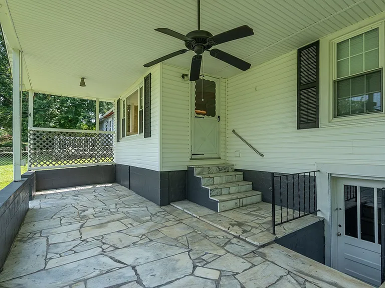 1306 E Chilhowie Ave — Photo 4