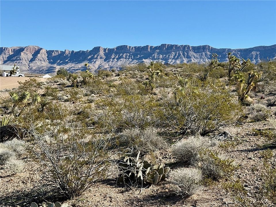 1st image of 1180/1220 E Pueblo Drive