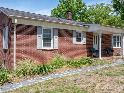 406 Swanson Dr SW, Lenoir, NC, 28645