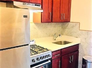 1070 Dean St APT 4, Brooklyn, NY 11216