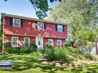 434 High Rd, Cary, IL 60013