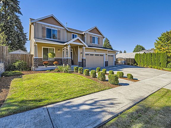 2nd image of 7910 NE 104th Ave