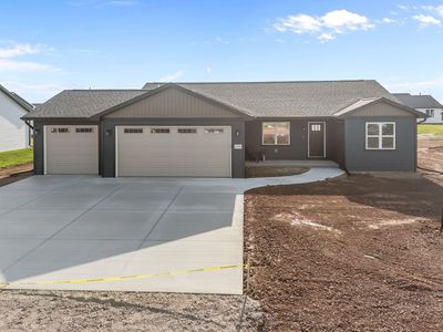 2051 Red Fox Ln, Kaukauna, WI, 54130