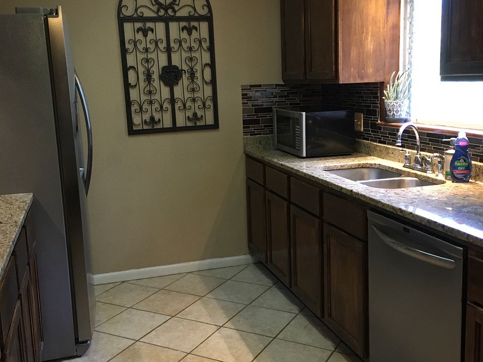 2nd image of 441 Troy Dr