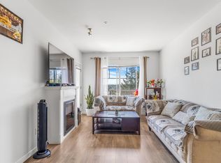 22290 North Ave #306, Maple Ridge, BC V2X