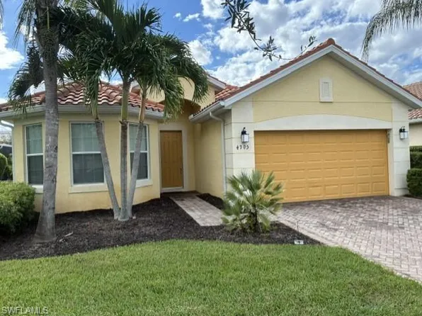 4905 Lowell Dr, Ave Maria, FL 34142
