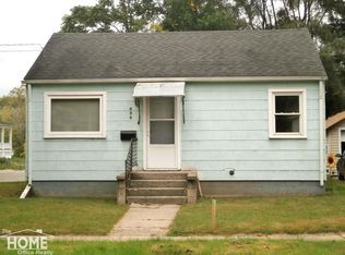 832 Division St, Owosso, MI 48867
