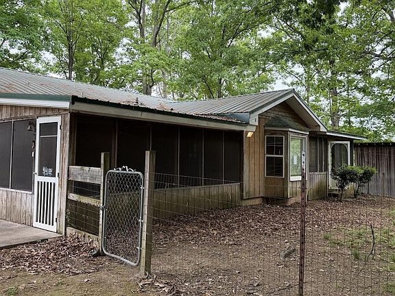 4th image of 8518 Coppock Rd