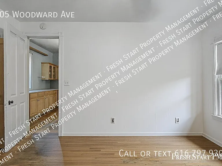 505 Woodward Ave — Photo 17