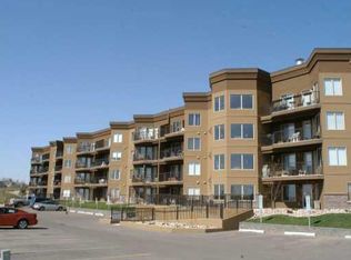 530 Hooke Rd NW #130, Edmonton, AB T5A5J5