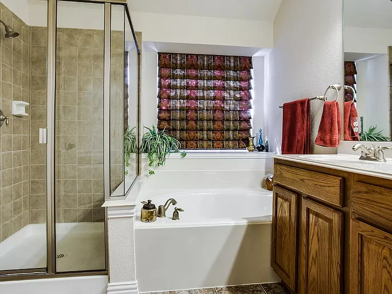 9305 Jerico Dr — Photo 15