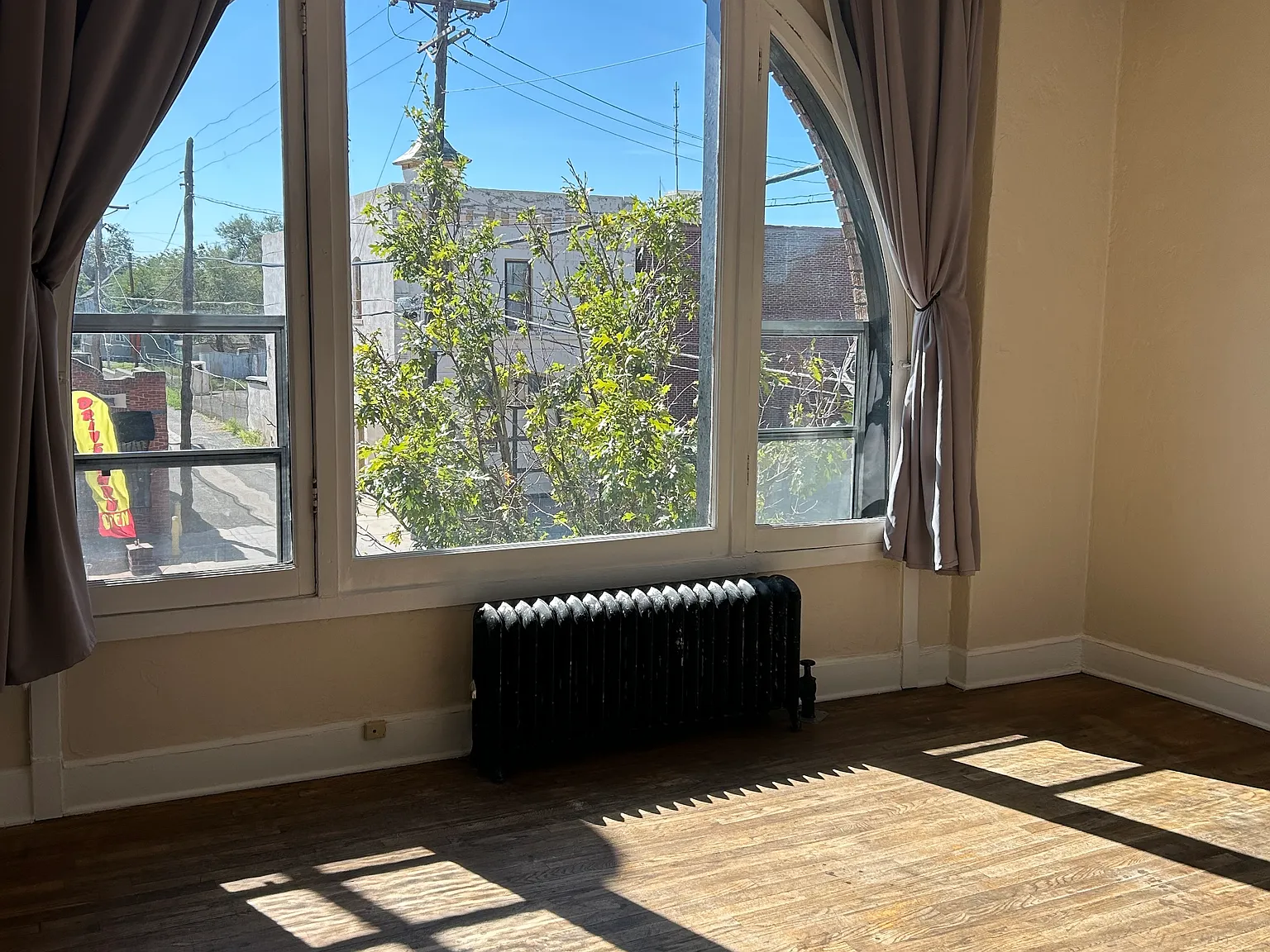 Studio, 400 sqft, $775 — Photo 4