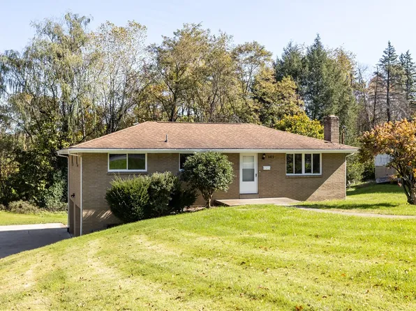 1815 Rose Arbor Ave, Pittsburgh, PA 15207