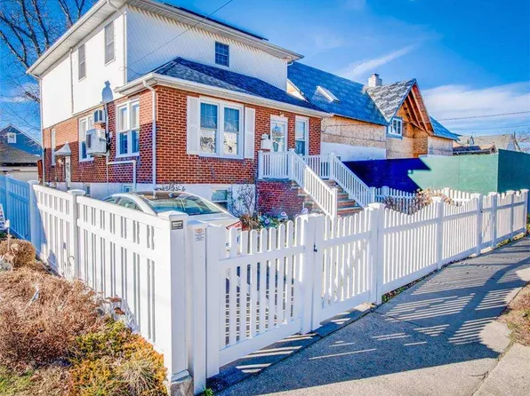 16228 96th St, Howard Beach, NY 11414